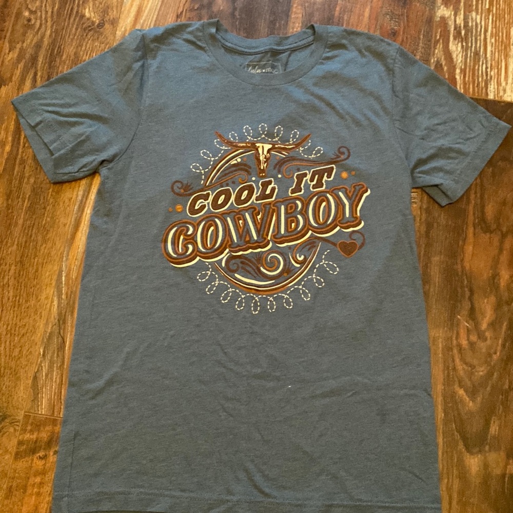 Women’s Small Top
